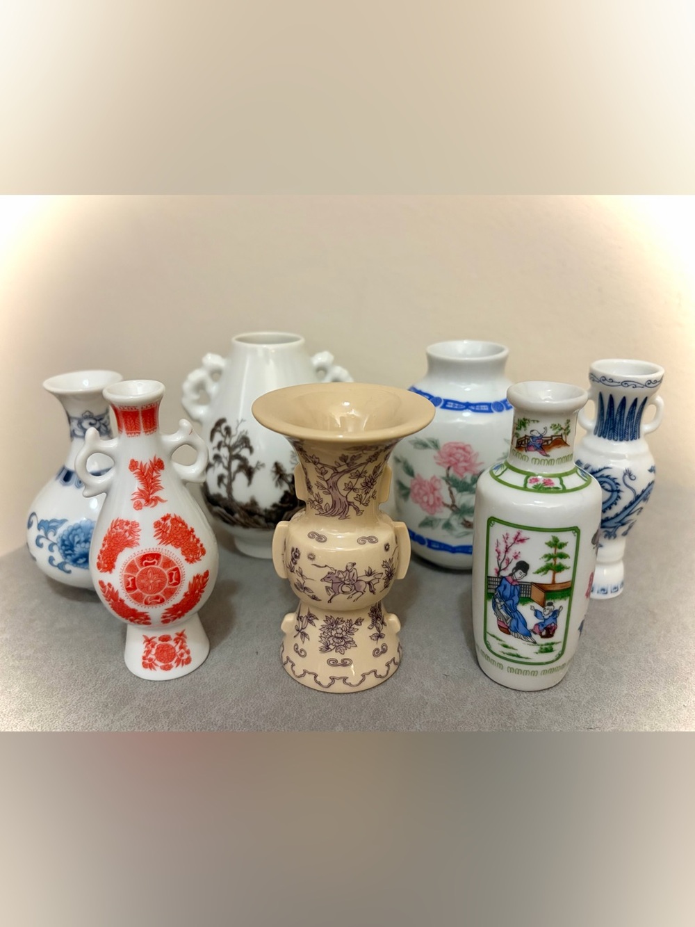 Lot of 7 Vintage 1980 Franklin Mint FP Porcelain Mini Japanese Vases